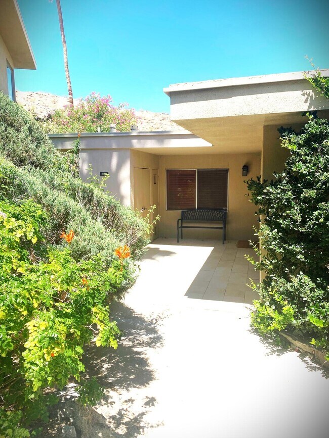 Photo - 2104 Southridge Dr Condo