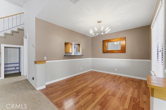 Photo - 539 Wayland Ct