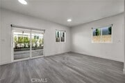 Photo - 10882 Dora St