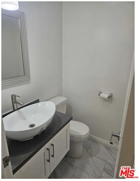 Photo - 2106 S Bentley Ave Unit 2