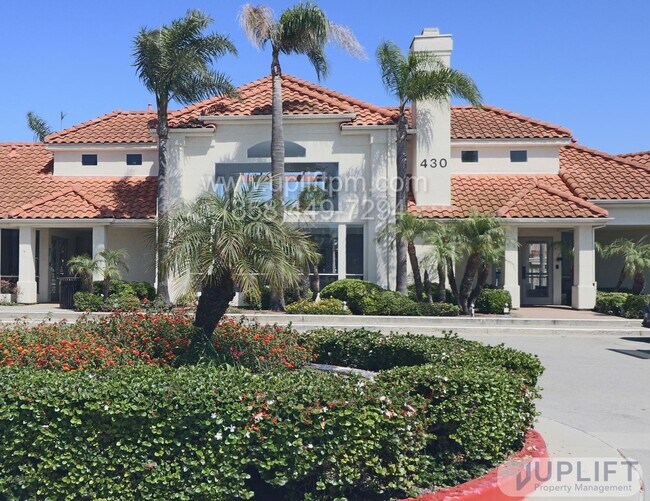 Photo - 3 Bed, 2 Bath Condo Near the Beach