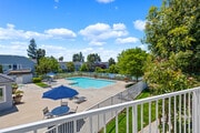 1BR, 1BA - 700SF - Balcony - Mountain View Apartments