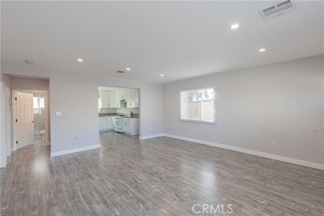 Photo - 6848 Willis Ave