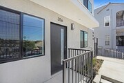 Photo - 356 N Chicago St