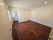 Photo - 843 S Ardmore Ave Unit 203