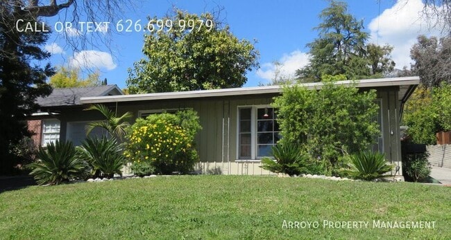 Building Photo - 741 E Poppyfields Dr