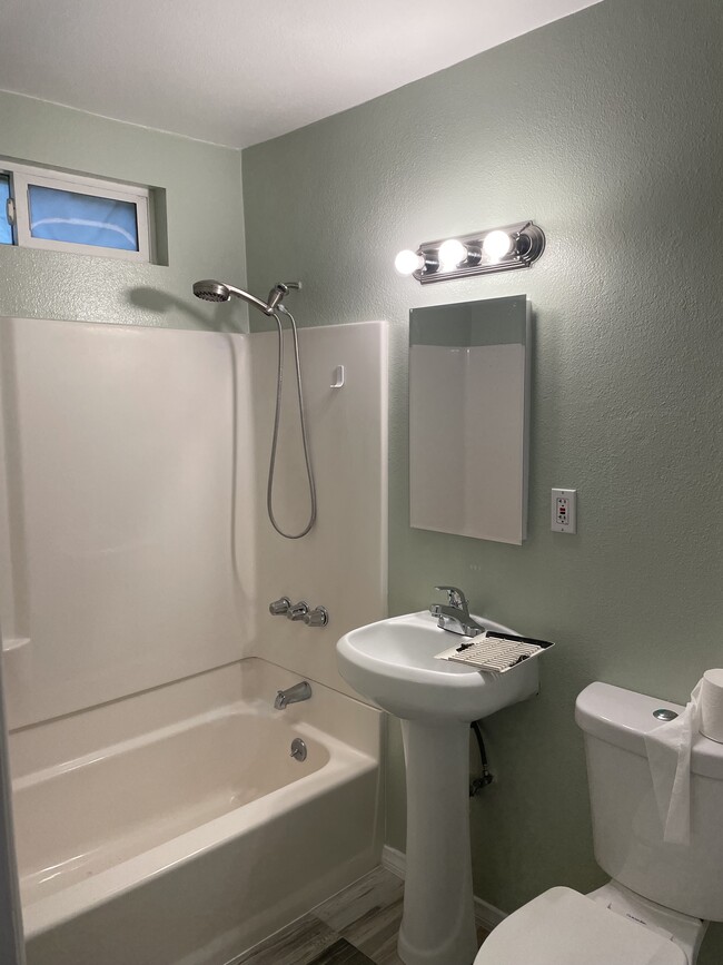 Photo - 3918 Christina Rd Unit C