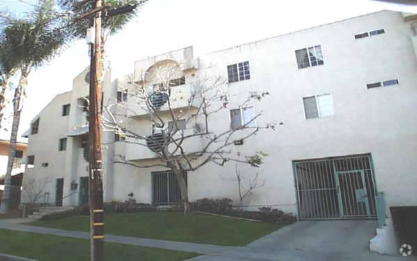 Robinson Street - Robinson Street