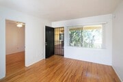 Photo - Vintage Charm in the Heart of Pacific Beac... Apartment Unit 08