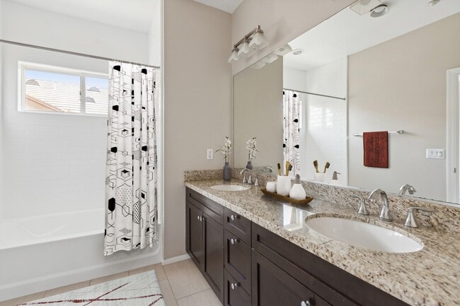 Photo - Ontario Town Square Townhomes