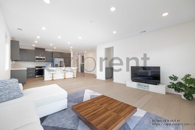 Building Photo - 14162 Angelite Wy