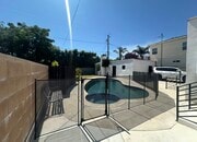 Photo - 1113 N Pass Ave Apartments