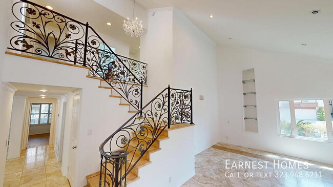 Photo - 19219 Dunure Pl