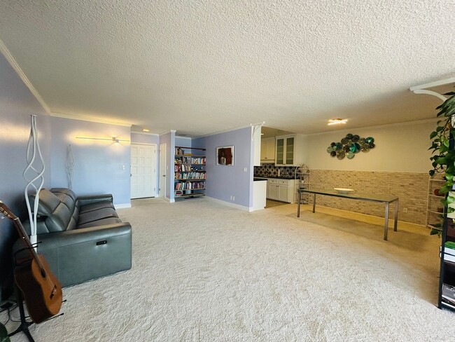Photo - 10725 Ohio Ave