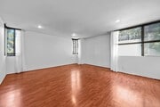 Photo - Spacious End-Unit Hollywood Condo with 2 Parking Spaces Unit 212