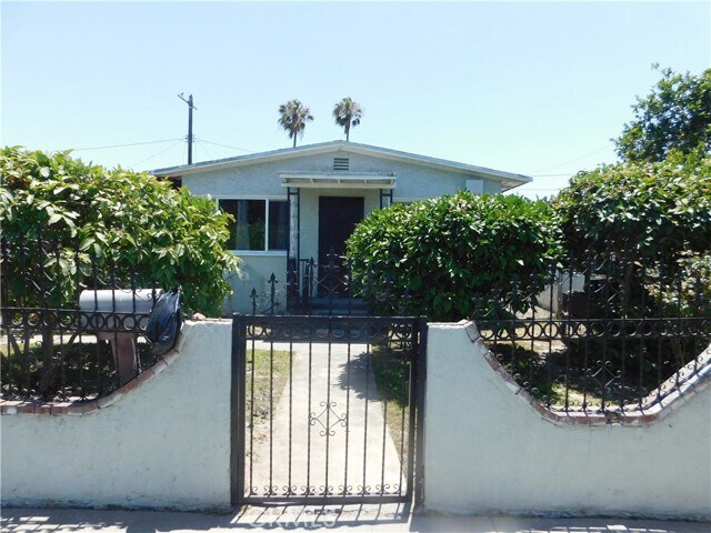 Photo - 806 E 103rd Pl
