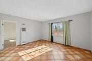 Photo - 330 W Laurel St Apartment Unit B