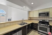 Photo - 11346 Iowa Ave Condo Unit ph4