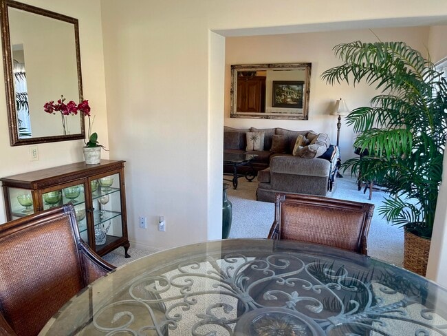 Photo - 48602 Pso Tarazo