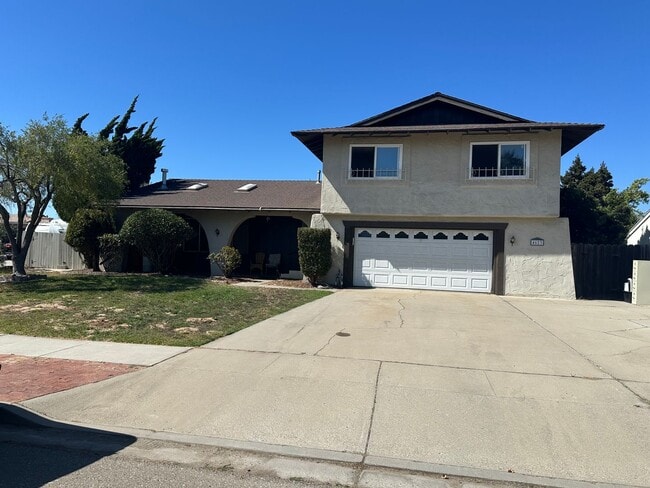 Building Photo - 4 Bedroom 2 Bath Home in Orcutt
