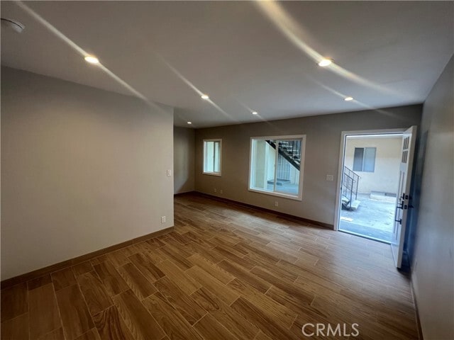 Photo - 13425 Vanowen St Unit 1