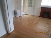 Ground floor Entry - 1352 Ocean Park Blvd Unit E