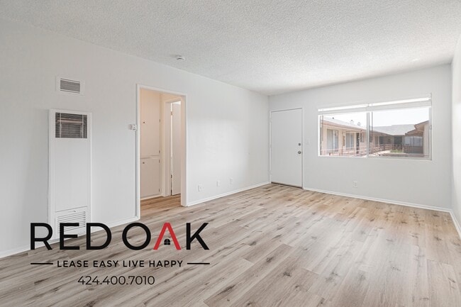 Building Photo - 1726 W 146th St Rental