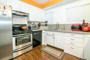 Photo - 446 S St Andrews Pl Condo Unit 4
