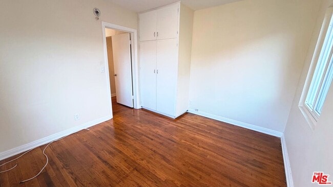 Photo - 626 E Fairview Blvd Unit 4