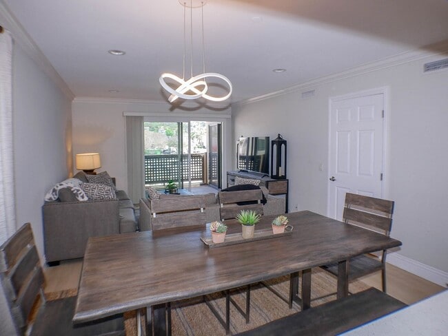 Building Photo - RARE Offering 2BD/2BA Furnished Condo of secured building in highly sought after Boutique Bella C... Unit 305