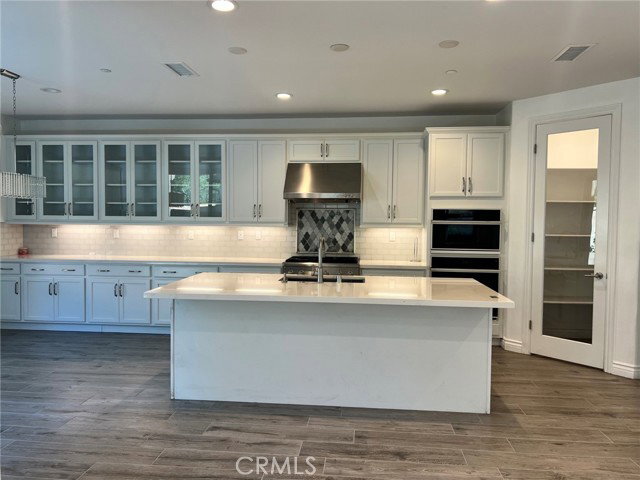 Photo - 112 Vessel
