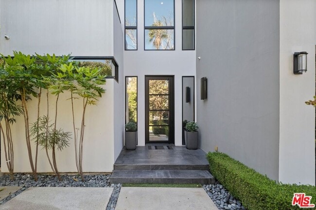 Photo - 6252 Drexel Ave