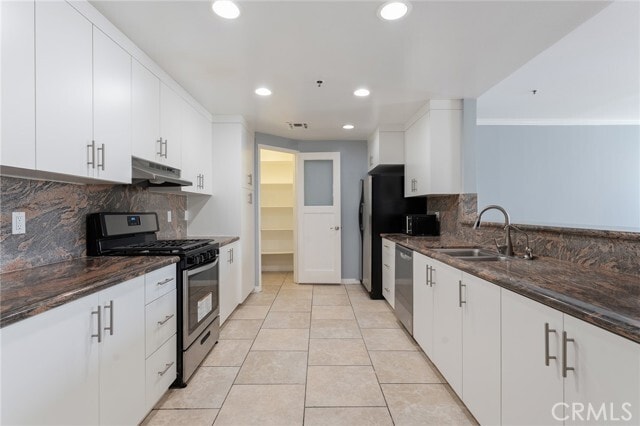 Photo - 5350 White Oak Ave Unit 413