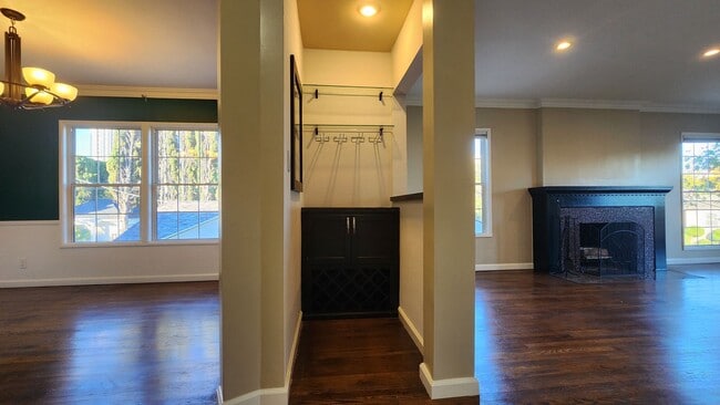 Photo - 1433 Selby Ave Unit 1435