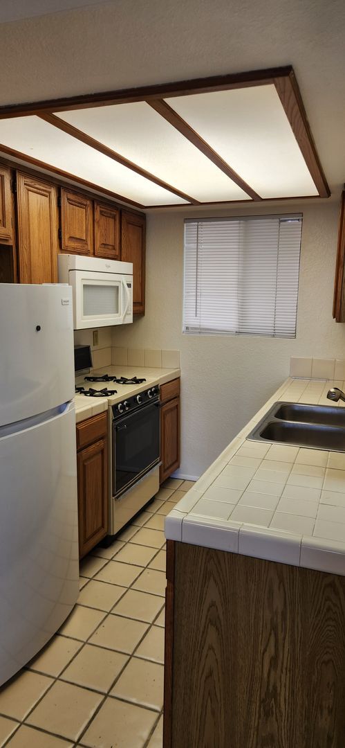 Photo - 2 bedroom, 2 bathroom condo in University Heights