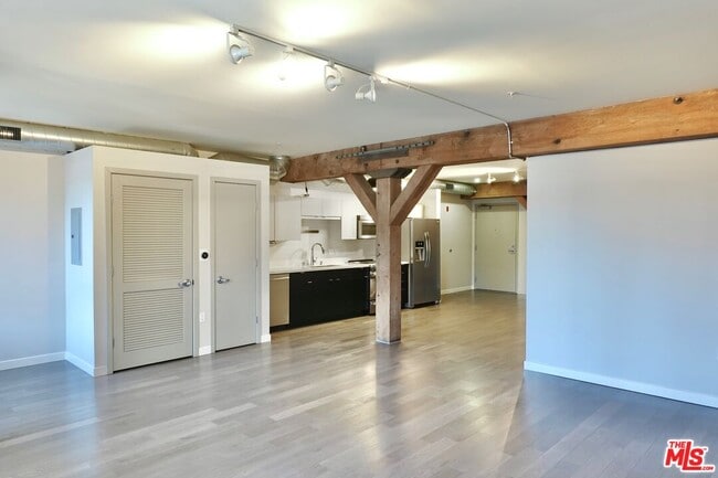 Photo - 527 Molino St Unit 307