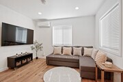 Living Room - 528 Sunrise St House Unit B