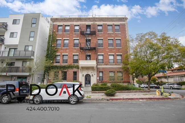 Photo - 901 S Ardmore Ave Unit 206