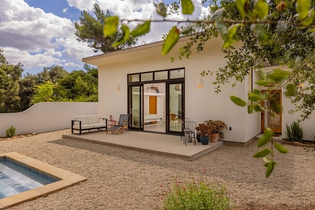 Photo - Ojai hideaway!