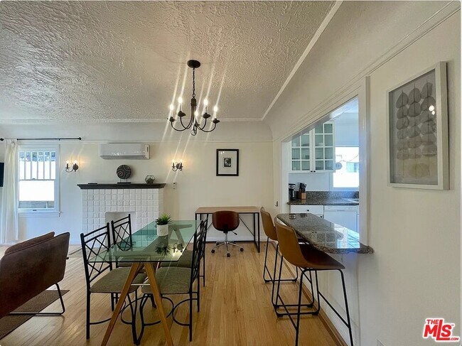 Photo - 839 5th St Unit B