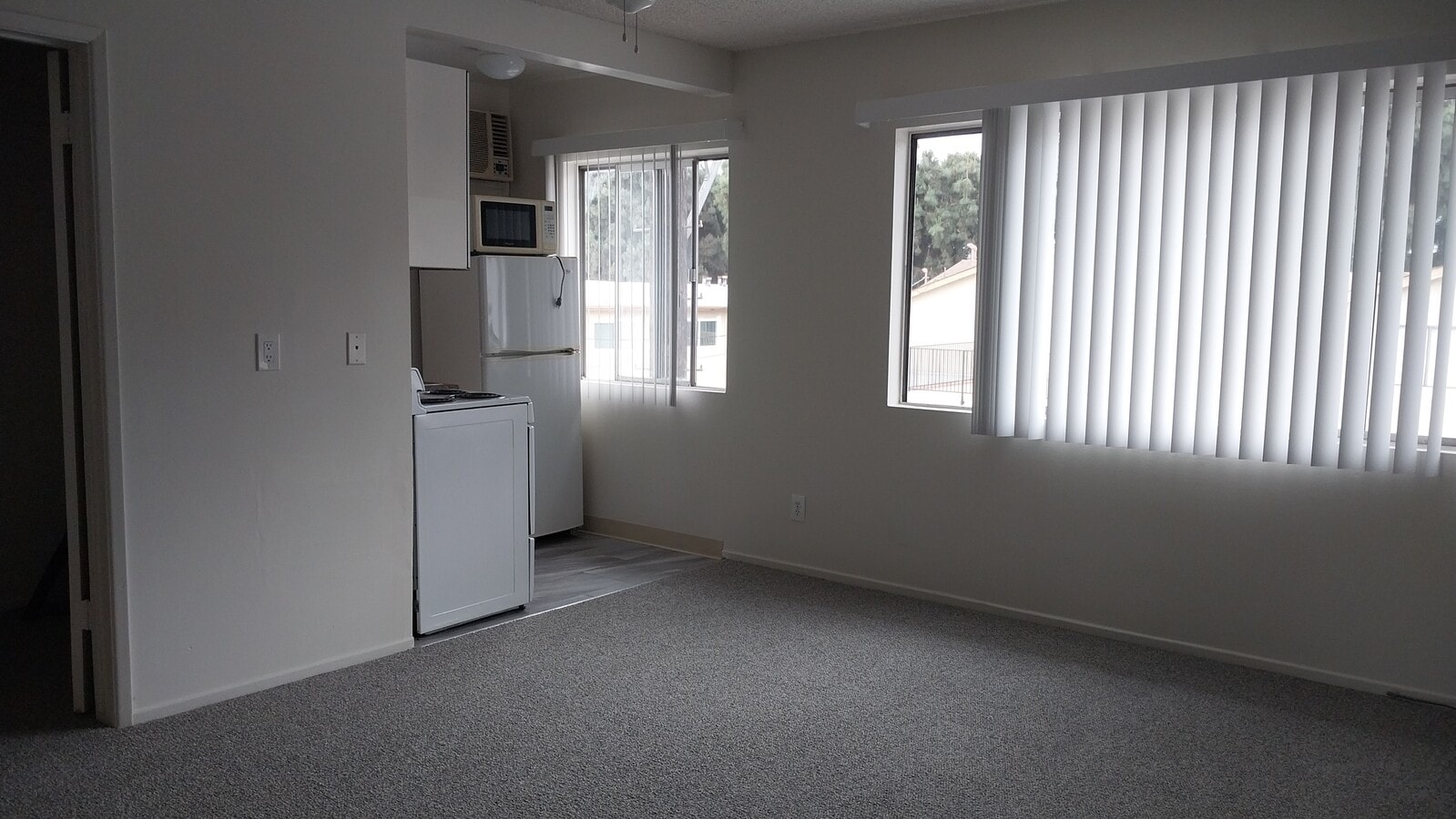 Photo - 7327 Newlin Ave Unit L