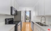 Photo - 622 S Barrington Ave Unit 304