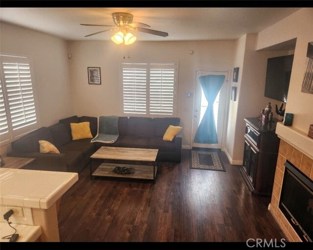 Photo - 121 E C St