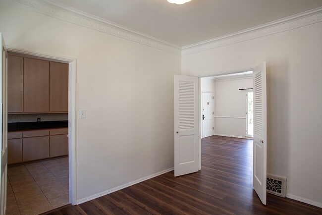 Photo - Charming Vintage 1 Bed / 1 Bath in the Heart of West Hollywood