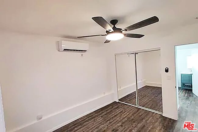 Photo - 6720 Van Noord Ave