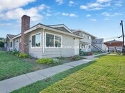 Photo - 17071 Oak Ln Unit #A