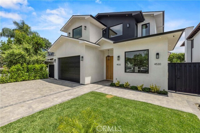 Photo - 4532 Katherine Ave