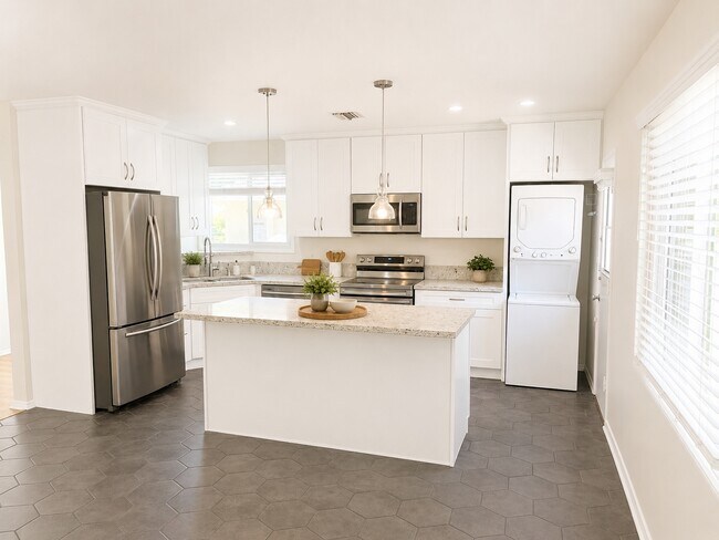 Photo - 6614 Nevada Ave