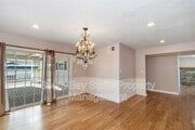 Photo - 1918 252nd St