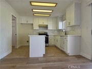 Photo - 1025 Viewpointe Ln